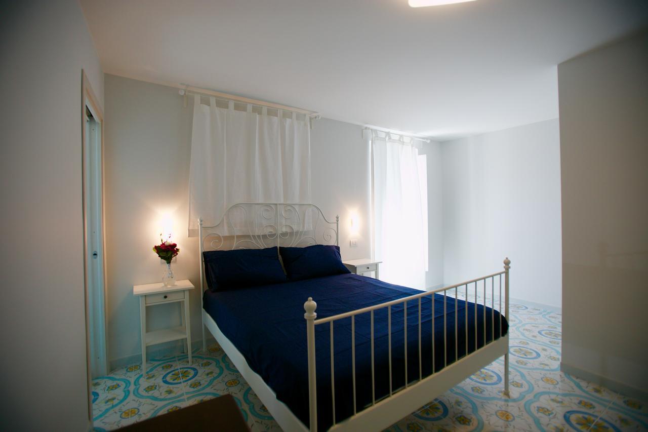 B&B Divina Salerno Exterior photo